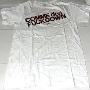 Comme des Designer inspired tee shirt xs
